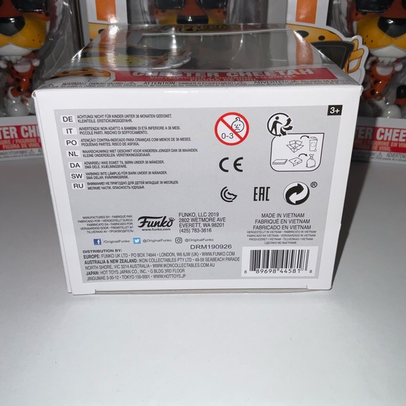 FUNKO AD ICONS CHESTER CHEETAH CHEETOS NIB PRICE FIRM - Picture 5 of 9